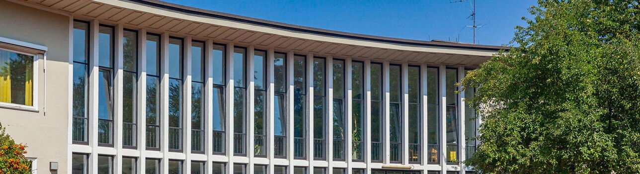 Grund Und Mittelschule 1