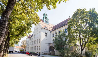 Wittelsbacher Gymnasium 8