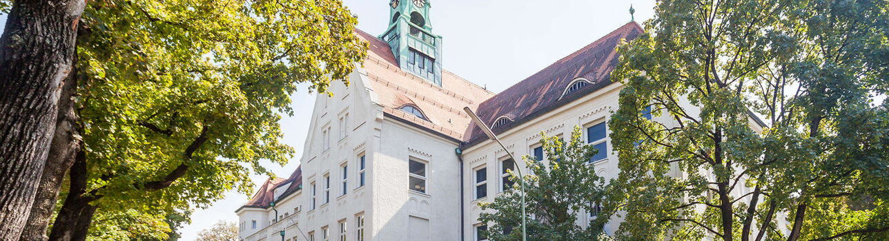 Wittelsbacher Gymnasium 8