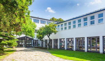 Grund Und Hauptschule 2