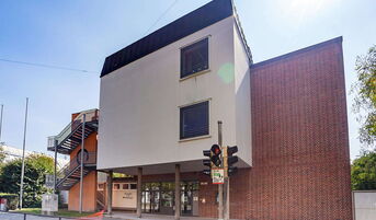 Grundschule Blutenburgstr 2