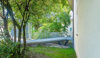 Grund Und Mittelschule 4